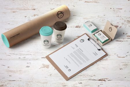淡雅背景侧面碟片杯子名片iPad徽章信封吊牌等样机素材